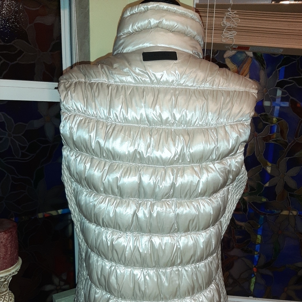 Calvin Klein Down Sleeveless Jacket